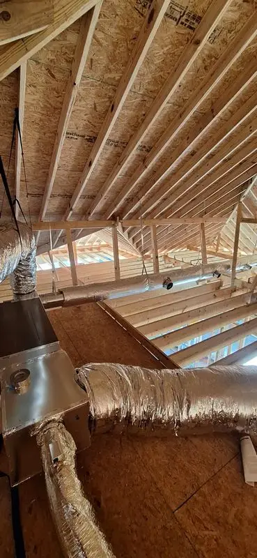 Complete attic duct system with trunk and flex lines in Georgia